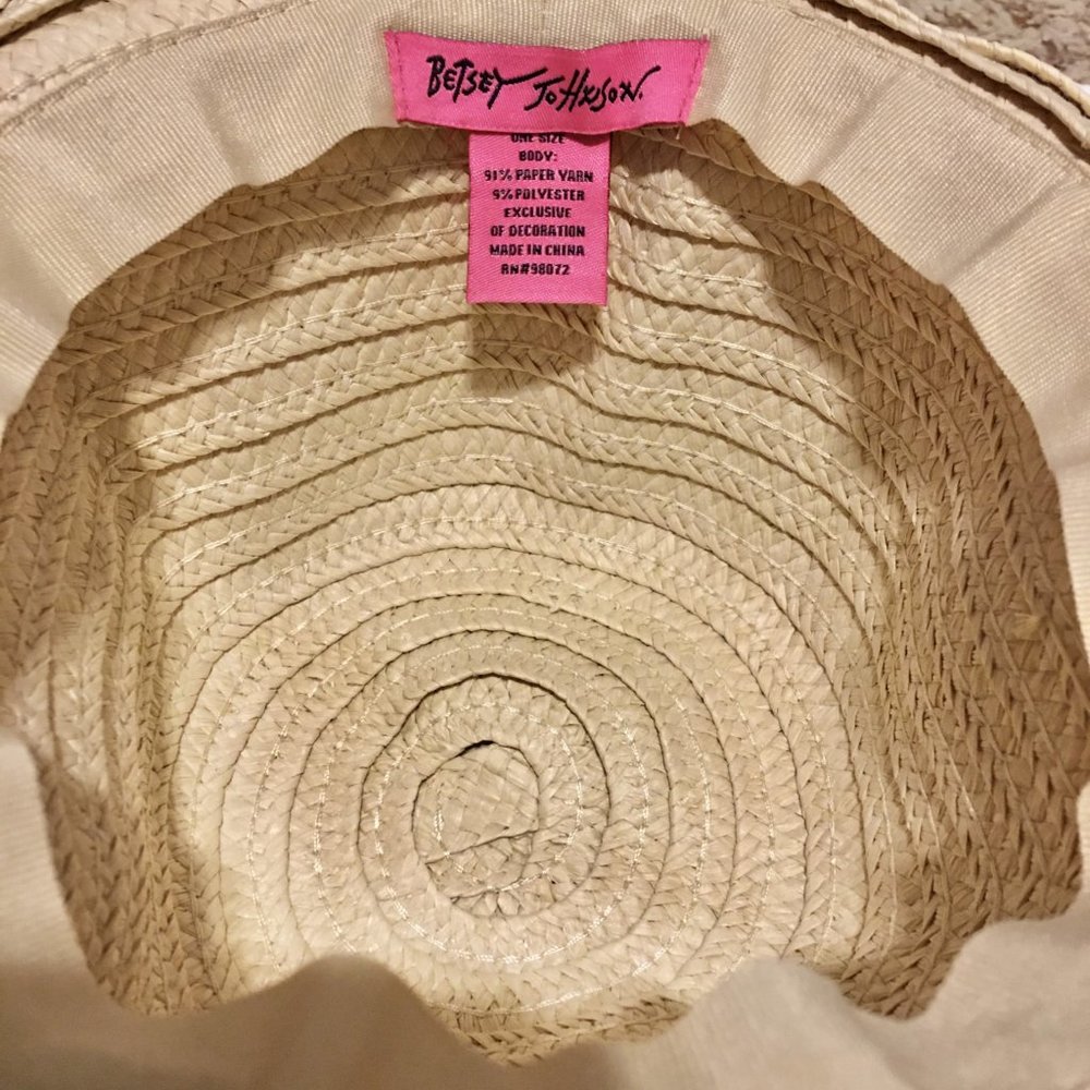 I LOVE this Betsey Johnson Fun Pom-Pom Sun Hat! - Picture 4 of 4